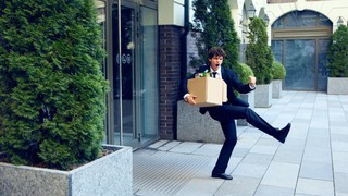 Nauczyciele specjaliści na umowach zlecenia więcej popracują w prywatnych placówkach