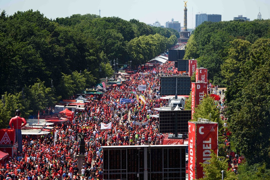 Związki zawodowe zorganizowały wielotysięczny protest w Berlinie