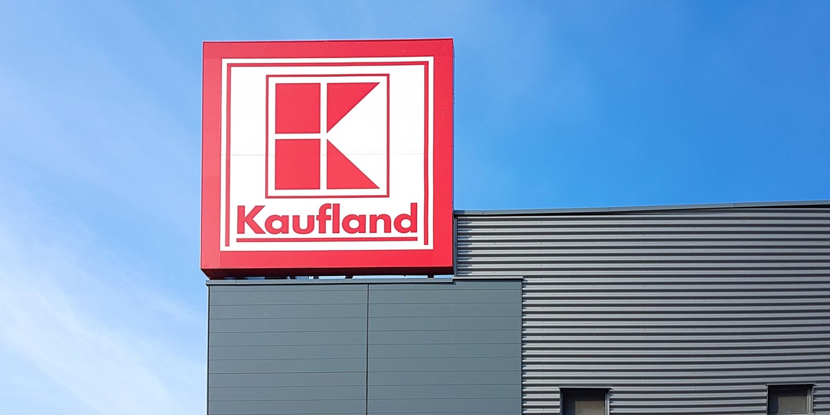 Kaufland w sobotę 03.07 oferuje swoim klientom promocję piwa Carslberg.