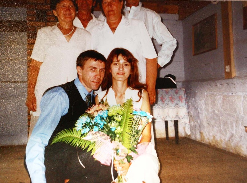 Zdjęcie ślubne wywołuje w oczach rodziców łzy