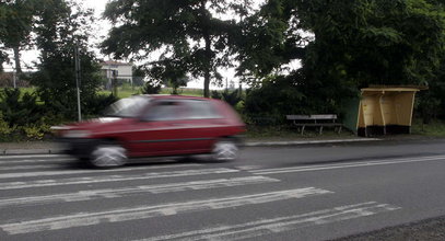 Kobieta potrącona na przejściu dla pieszych. Trafiła do szpitala