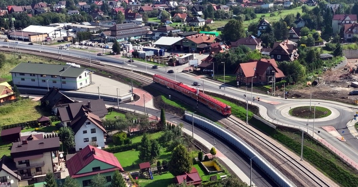 Rewolucja na polskich torach. W te kolejowe połączenia pompują miliardy złotych złotych [ZDJĘCIA]