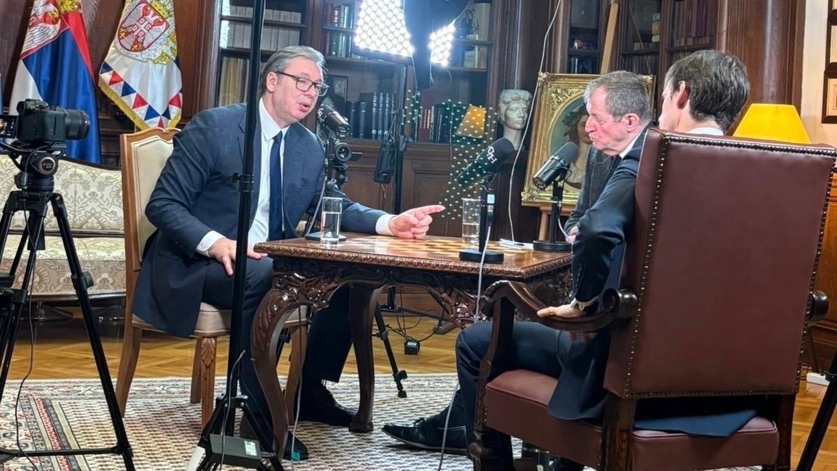 Aleksandar Vučić, podcast "The rest is politics"