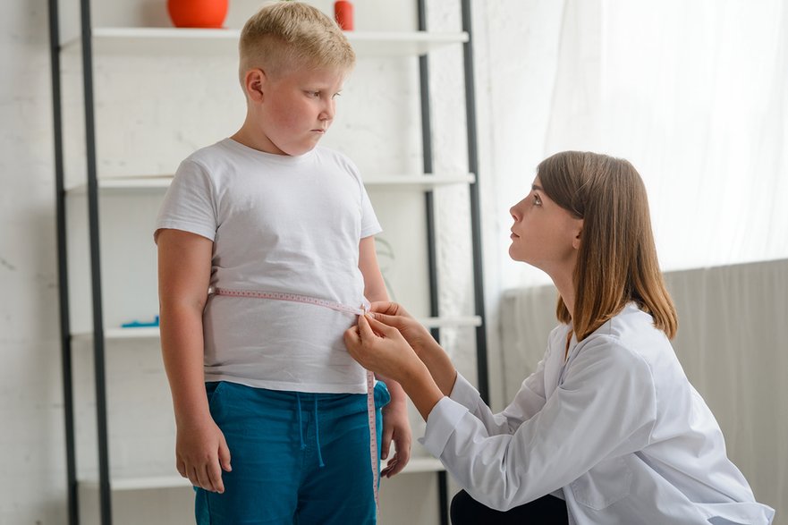 Dużym problemem wśród najmłodszych na całym świecie jest postępująca epidemia nadwagi i otyłości