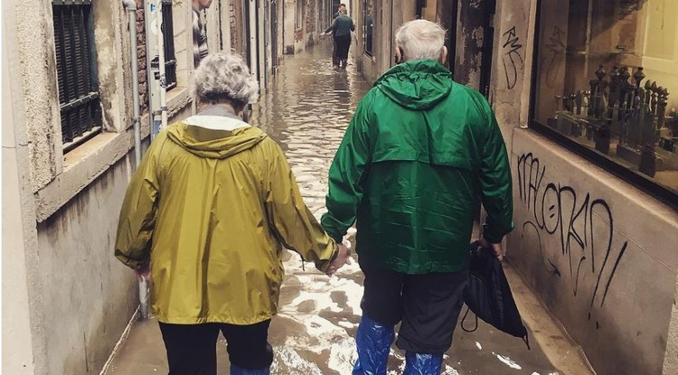 Rémisztő felvételek! Tényleg víz alá került az elsüllyedt város