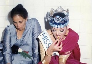 Ajšvarija Raj oduševila Kan: Pre 32 godine bila Mis sveta i ovako je proslavila krunu