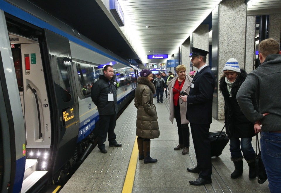 WARSZAWA PENDOLINO EXPRESS INTERCITY PREMIUM (Express Intercity Premium)