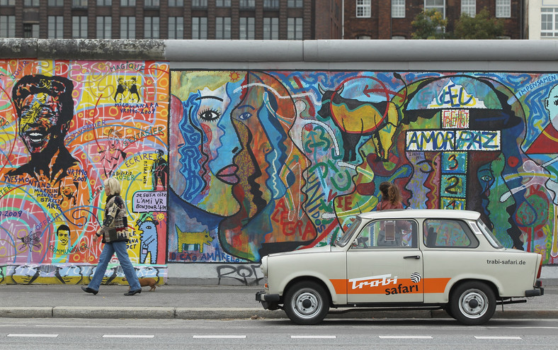Wycieczka trabantem śladami muru berlińskiego