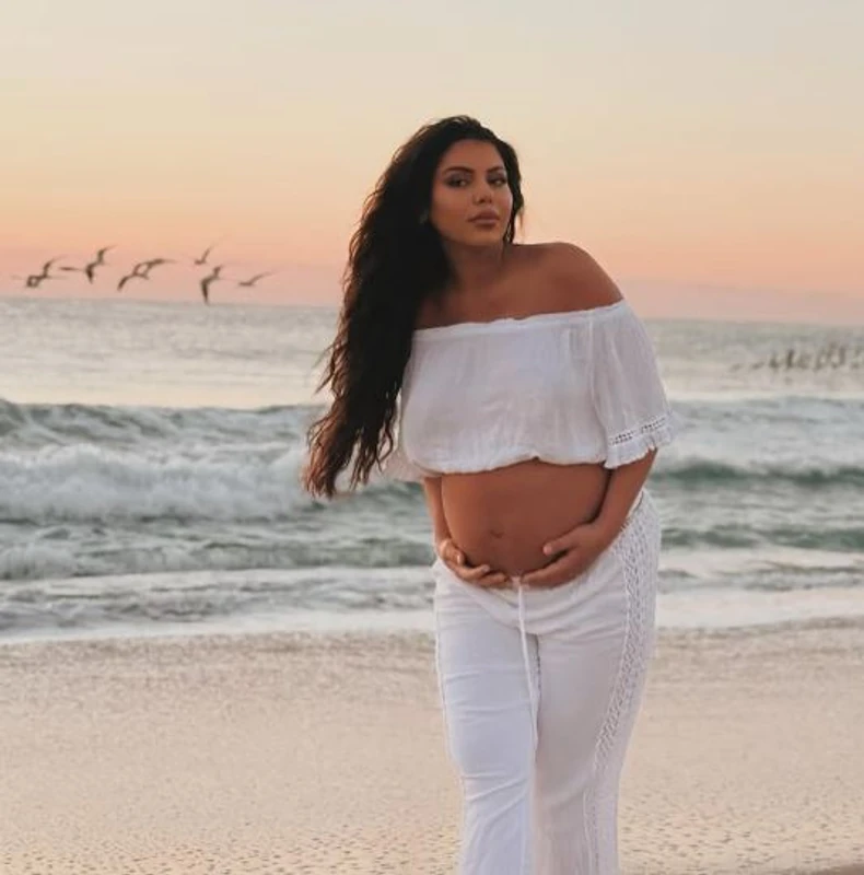 Trudna pevačica "Zvezda Granda"