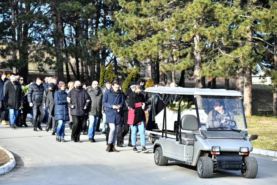 Dostana Nikolić sahranagroblje Lešće