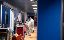 Oblężone pogotowia ratunkowe w Italii. 'Dłużej nie damy rady'