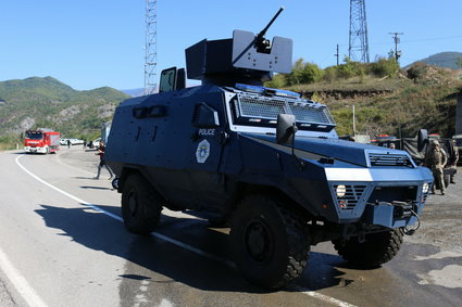 Strzały na granicy Kosowa z Serbią. Dwa przejścia graniczne zamknięte