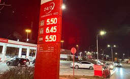 Spadają ceny paliw na stacjach. Niebawem średnio poniżej 6 zł za litr