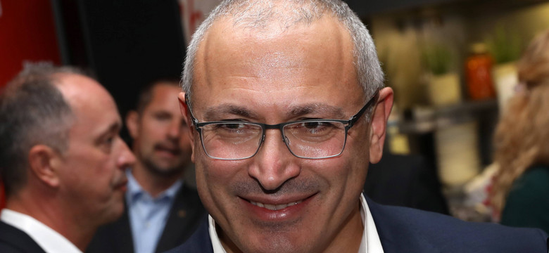 Chodorkowski: pokojowa zmiana reżimu w Rosji jest niemożliwa. W Brukseli zbiera się forum antyputinowskiej opozycji