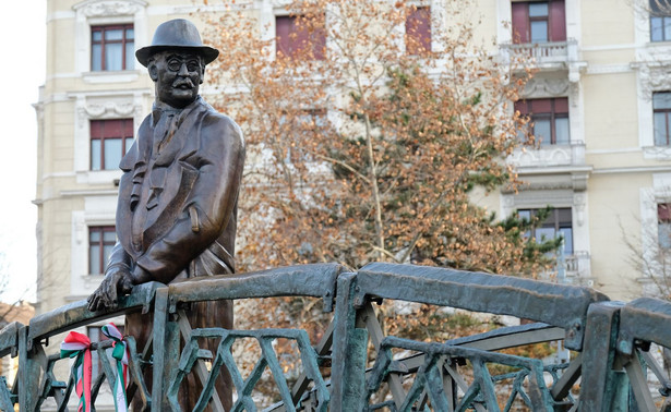 Pomnik Imre Nagyego w Budapeszcie