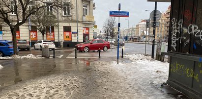 38-latek zginął na oblodzonym chodniku w Warszawie. Jego babcia jest zdruzgotana. "Od wczoraj żyję w koszmarze"