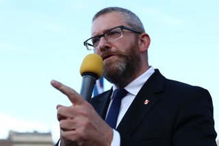 Pismo posła Brauna dot. korekty oświadczeń majątkowych sprzeczne z obowiązującymi przepisami