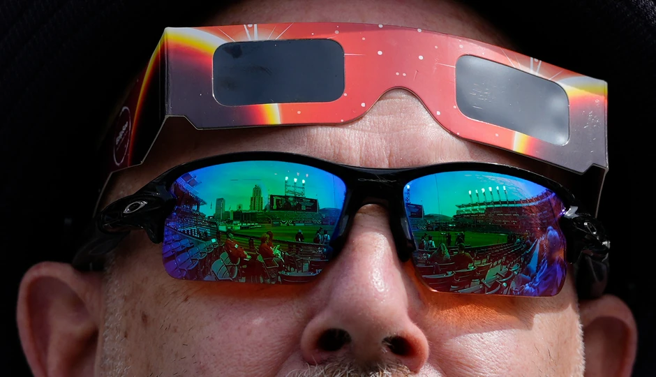 Potpuno pomračenje Sunca iz Progresiv Filda u Klivlendu 8. aprila