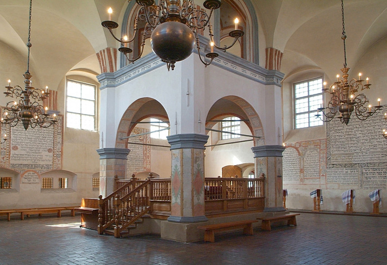 Tykocin, synagoga - bima