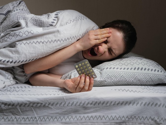 Da li treba uzimati melatonin ako vas muči nesanica