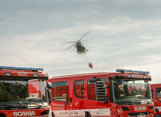 Duży pożar szpitala wojskowego w Pradze. Z ogniem walczyło 17 zespołów straży