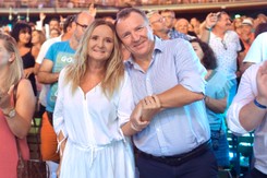 Joanna i Jacek Kurscy świętują rocznicę ślubu. 'Zdążyliśmy prosto z lotniska' [FOTO]