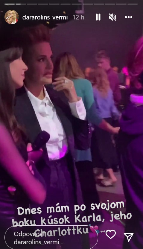Na prvom z koncertov Pocta Karlovi Gottovi sa ukázala Dara Rolins s jeho dcérou Charlotte.