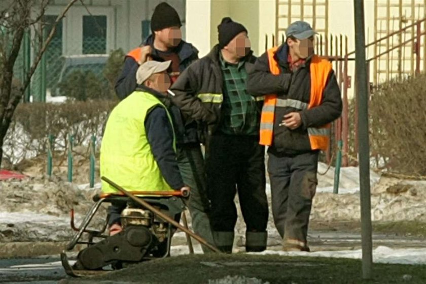 Drogowcy walczą z dziurami