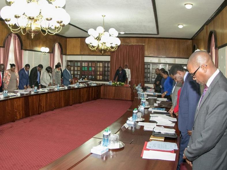 President Uhuru Kenyatta leads the Cabinet at State House 