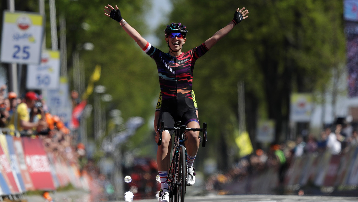 Katarzyna Niewiadoma wygrała Amstel Gold Race | Kolarstwo