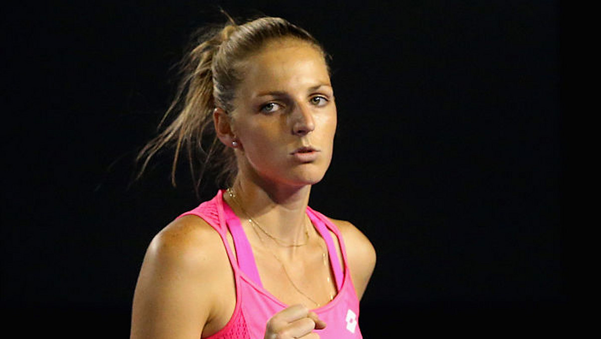 Czeska tenisistka Kristyna Pliskova ma teraz wolne i wypoczywa po męczącym sezonie. W ostatnim notowaniu rankingu WTA zajmuje najwyższe w karierze 61. miejsce, tak więc może być zadowolona ze swoich ostatnich osiągnięć. Obecnie sportsmenka odpoczywa nad morzem, kusząc swoich fanów seksownymi zdjęciami.