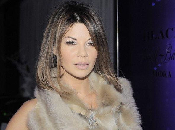 Tomasz Graszewicz żartował też z udziału Edyty Górniak w kampanii kosmetyków ze średniej półki. 'Skąd Pani Edyta zna kosmetyki Soraya? Możemy się założyć o Vizir, że pierwszy raz zobaczyła je w swojej reklamie'