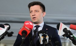 "Nie ma pieniędzy na 1 tys. podwyżki dla nauczycieli. Musimy sprawiedliwie dzielić środki między grupy zawodowe"