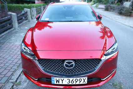 Mazda 6 po liftingu - tradycyjny sedan idzie na wojnę z rosnącym rynkiem SUV-ów