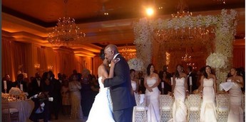 Steve Harvey at his daughter's wedding!  Celebrity wedding photos, Wedding  photos, Celebrity weddings