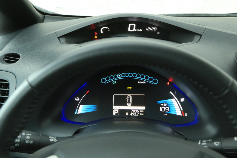 Nissan Leaf 30 kWh TEST, opinie, dane techniczne