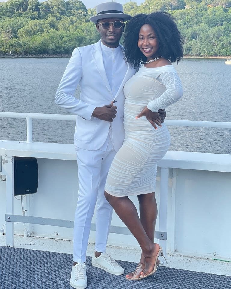 US based Kenyan DJ Shinski proposes to his longtime girlfriend DJ Mochi (Photos)