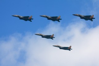 Intensywne naloty Izraela na wschodzie Syrii; zginęły 23 osoby