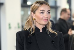 Małgorzata Socha w najmodniejszym swetrze sezonu. Warto mieć ten model w szafie [WIDEO]