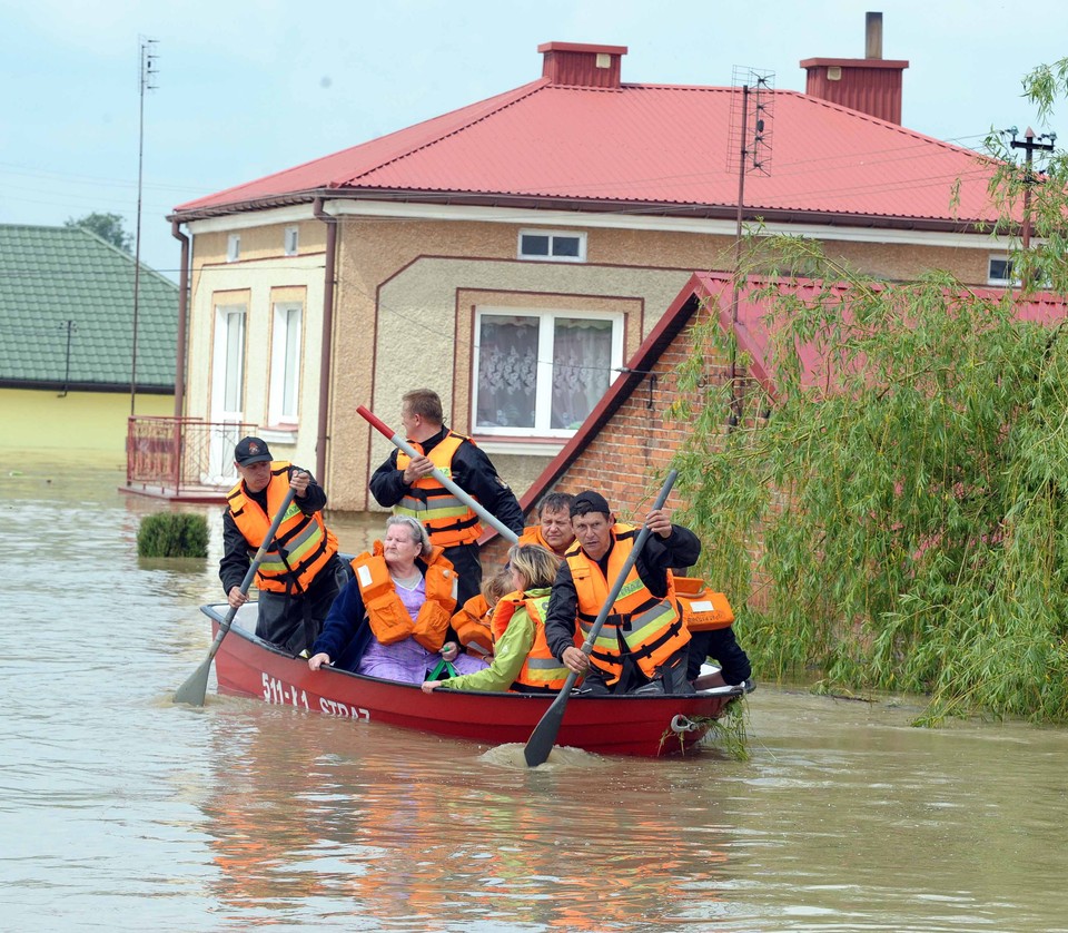 SOKOLINIKI POWÓDŹ EWAKUACJA