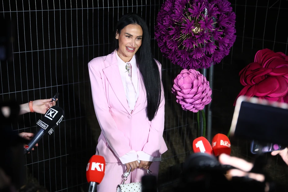 Indira Aradinović Indi 