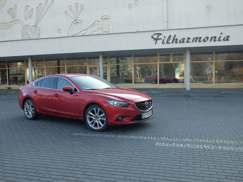 Mazda 6