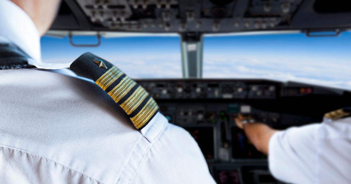 Betrüger erschlich sich als Fake-Pilot Gratis-Tickets und gelangte ins ...