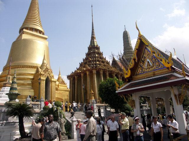 Galeria Tajlandia - mnisi, słonie i niebiańskie plaże, obrazek 36