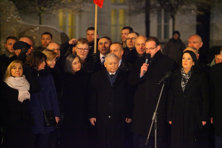 Obchody miesięcznicy smoleńskiej.