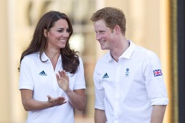 Pojavila se KOMPROMITUJUĆA SLIKA Kejt i Harija koja preti da UNIŠTI KRALJEVSKU PORODICU, otkriveni ŠOK DETALJI iz njihove prošlosti: "On je oduvek bio zaljubljen u nju"