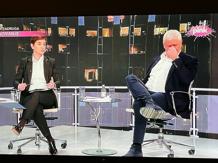 Hit tvit Brnabić i Tadić