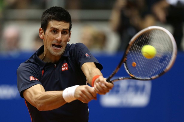 Djokovic zagra w... piłkę nożną. Przetestują go Romario, Bebeto i Zico