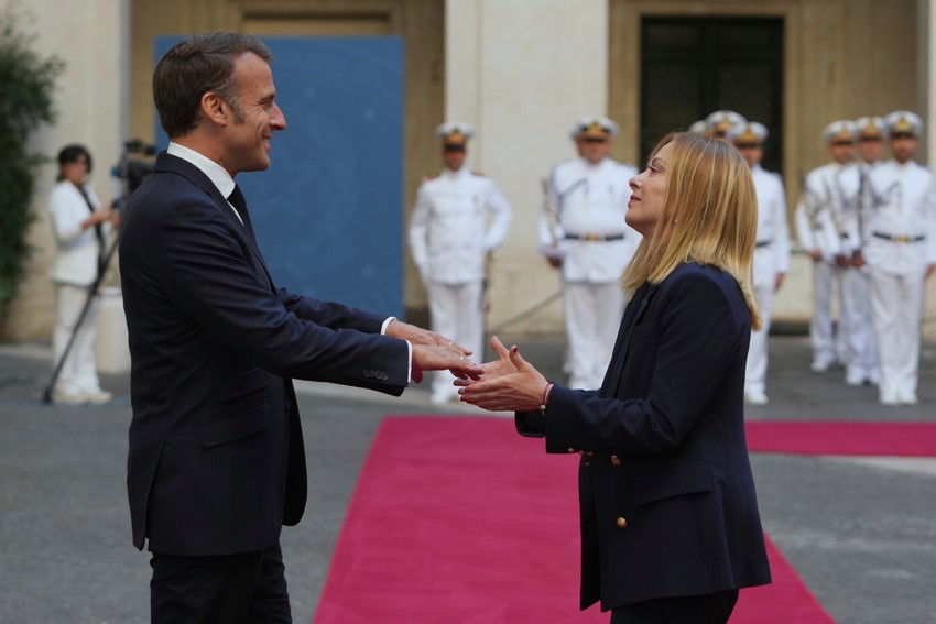 Makron i Đorđa Meloni