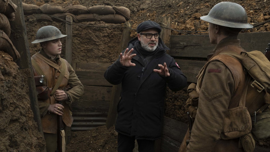 Sam Mendes, George MacKay i Dean-Charles Chapman na planie "1917"